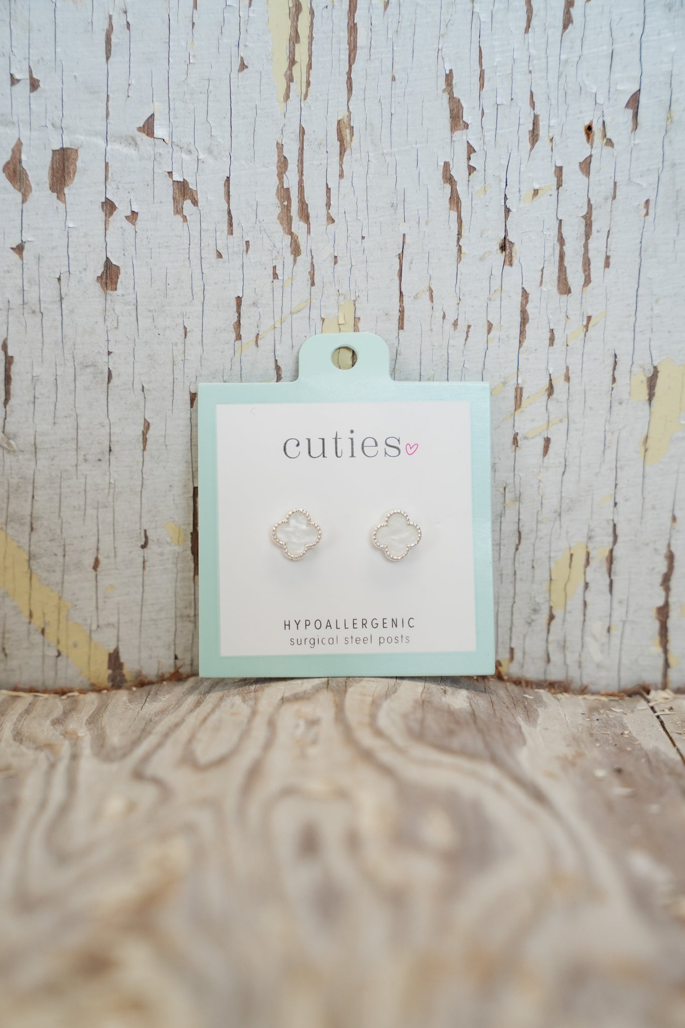 CUTIES CLOVER STUD EARRINGS