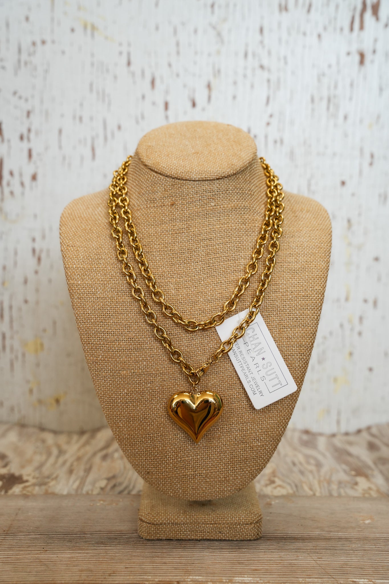 XL WRAP AROUND HEART NECKLACE