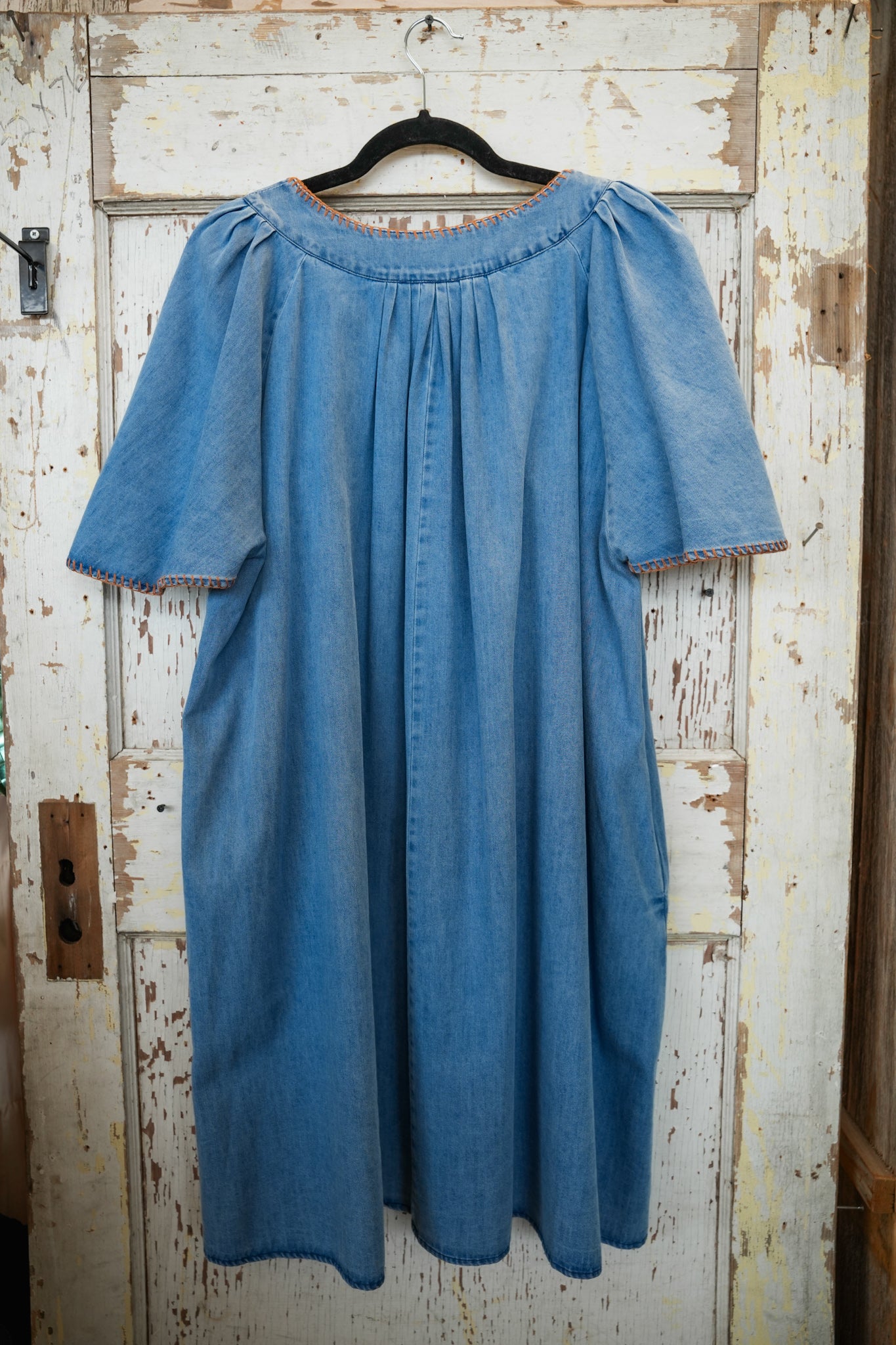 WASHED DENIM DRESS W/ STITCHING | PLUS