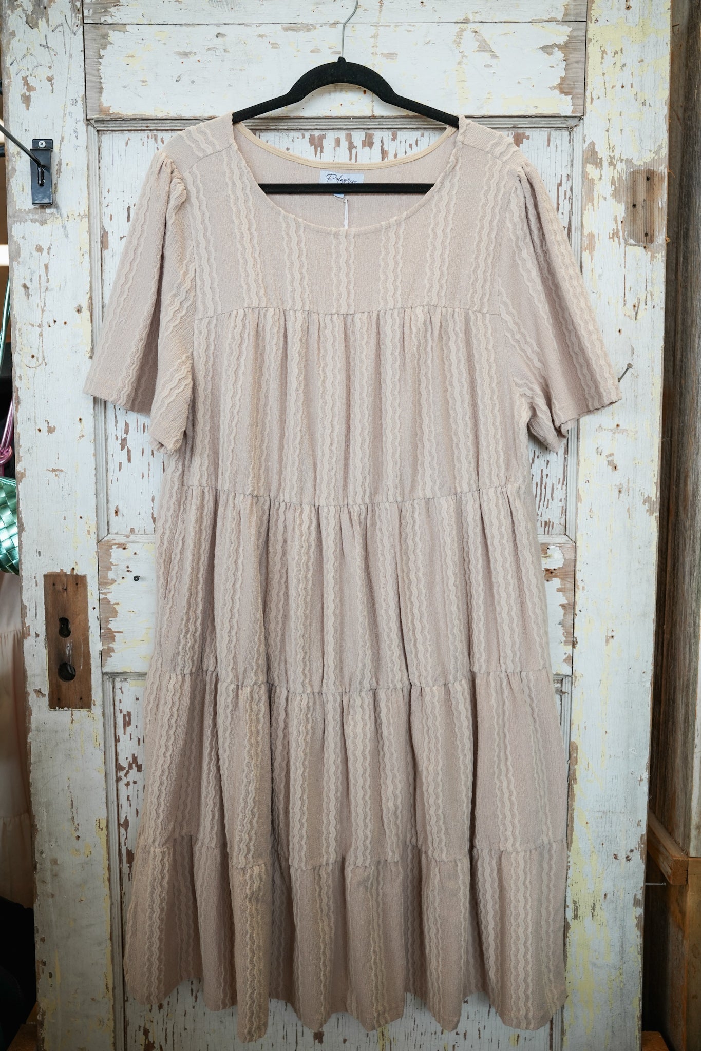 TIERED DRESS NATURAL | PLUS